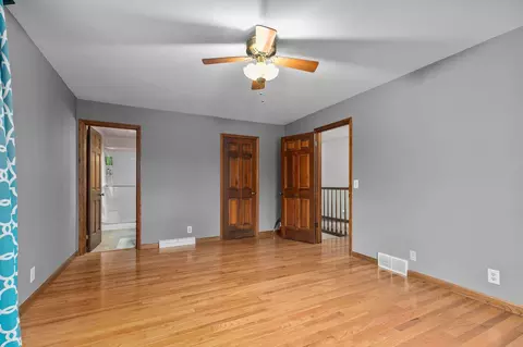 Bedroom - 38 Meadowbrook Ct, Appleton, WI 54914 photo 1 of 5