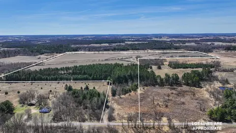 Handrich Road, Waupaca, WI 54981