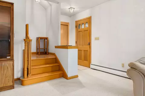 Entry Way - 901 E Grant St, Appleton, WI 54911 photo 1 of 5