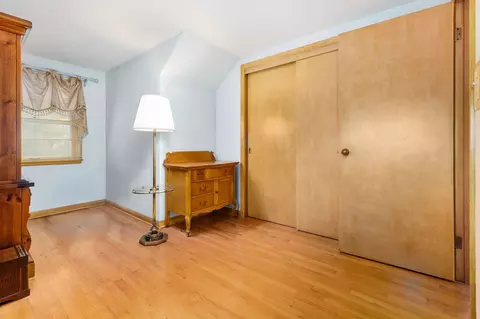 Bedroom - 901 E Grant St, Appleton, WI 54911 photo 3 of 10