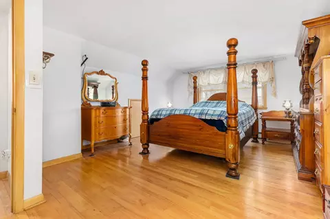 Bedroom - 901 E Grant St, Appleton, WI 54911 photo 2 of 10