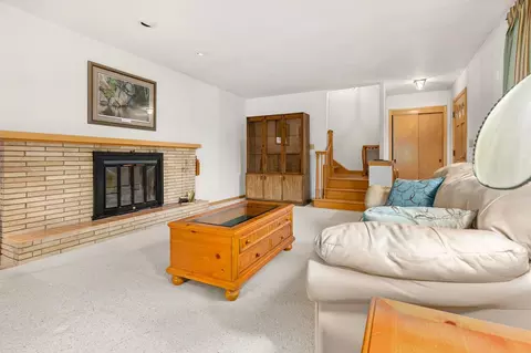Living - 901 E Grant St, Appleton, WI 54911 photo 3 of 3