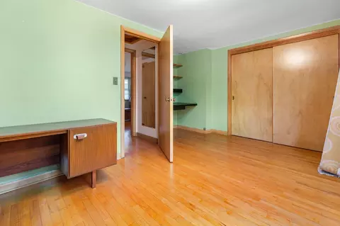 Bedroom - 901 E Grant St, Appleton, WI 54911 photo 7 of 10