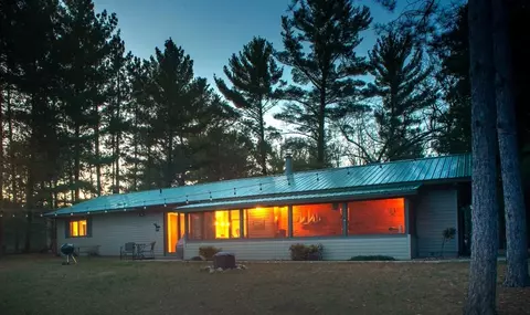 w6313 Peninsula Court, Neshkoro, WI 54960