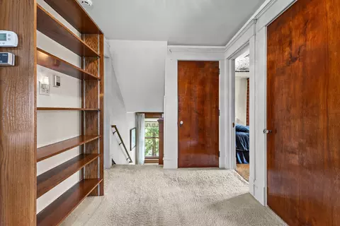 Entry Way - 218 E Lincoln St, Appleton, WI 54915 photo 6 of 7
