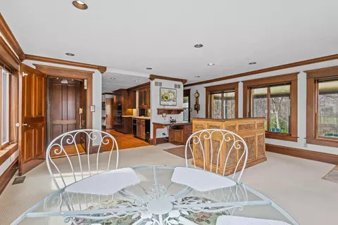 Dining - 218 E Lincoln St, Appleton, WI 54915 photo 4 of 4