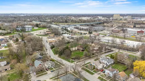 View/Area - 218 E Lincoln St, Appleton, WI 54915 photo 10 of 12