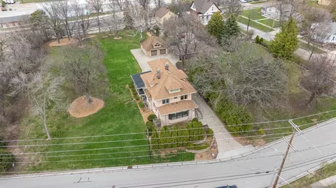View/Area - 218 E Lincoln St, Appleton, WI 54915 photo 2 of 12