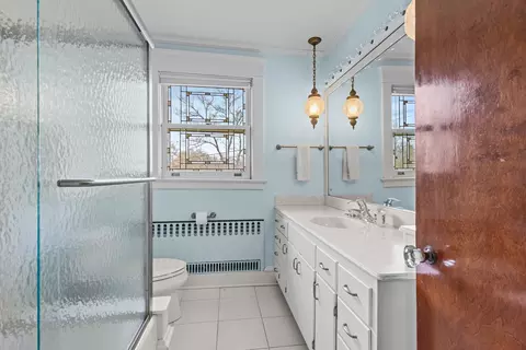 Bath - 218 E Lincoln St, Appleton, WI 54915 photo 2 of 2