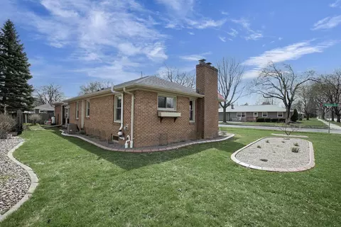 2218 N Kin St, Appleton, WI 54911 photo 5