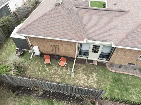 2218 N Kin St, Appleton, WI 54911 photo 9