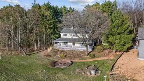n1657 21st Avenue, Wautoma, WI 54982