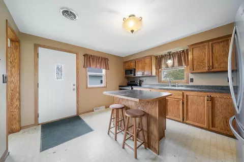 1401 N Rynders St, Appleton, WI 54914 photo 3