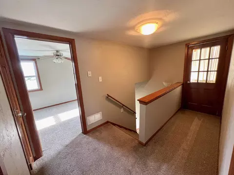 Entry Way - 1336 S Walden Ave, Appleton, WI 54915 photo 2 of 2