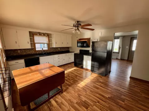 Kitchen - 1336 S Walden Ave, Appleton, WI 54915 photo 1 of 2