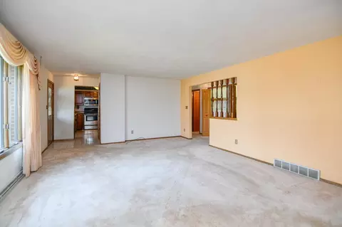 1407 S Theodore St, Appleton, WI 54915 photo 6