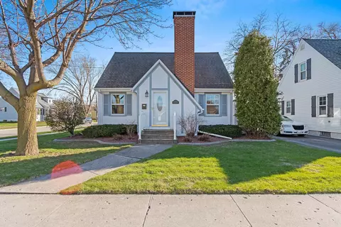1019 9th St, Green Bay, WI 54304