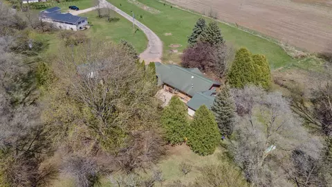 View/Area - 204 E Waushara St, Berlin, WI 54923 photo 4 of 6
