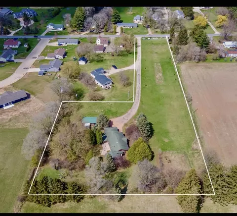 View/Area - 204 E Waushara St, Berlin, WI 54923 photo 2 of 6