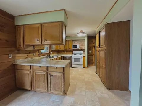 Kitchen - 204 E Waushara St, Berlin, WI 54923 photo 2 of 6