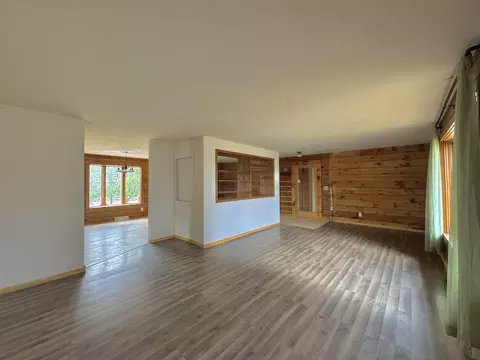 Living - 204 E Waushara St, Berlin, WI 54923 photo 5 of 10