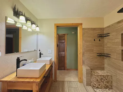 Bath - 204 E Waushara St, Berlin, WI 54923 photo 6 of 6