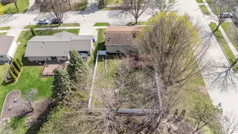 View/Area - 3000 E Killdeer Ln, Appleton, WI 54915 photo 4 of 7