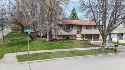 Exterior - 3000 E Killdeer Ln, Appleton, WI 54915 photo 10 of 10