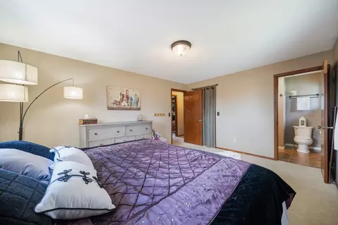 Bedroom - 3000 E Killdeer Ln, Appleton, WI 54915 photo 3 of 4