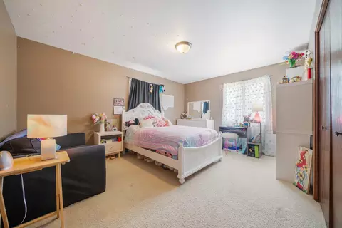 Bedroom - 3000 E Killdeer Ln, Appleton, WI 54915 photo 1 of 4