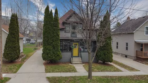 Exterior - 212 N Story St, Appleton, WI 54914 photo 12 of 12