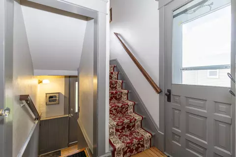 Entry Way - 212 N Story St, Appleton, WI 54914 photo 1 of 2