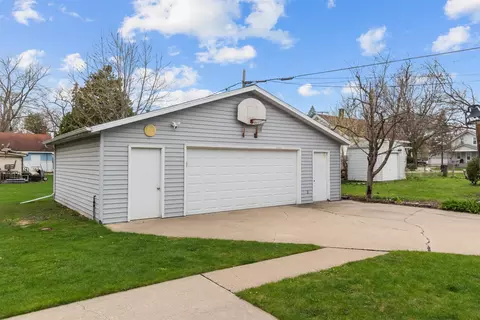 1109 N Harriman St, Appleton, WI 54911 photo 29