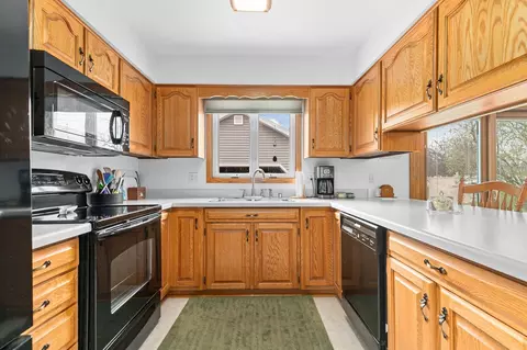 Kitchen - 1915 E Marquette St, Appleton, WI 54911 photo 2 of 4