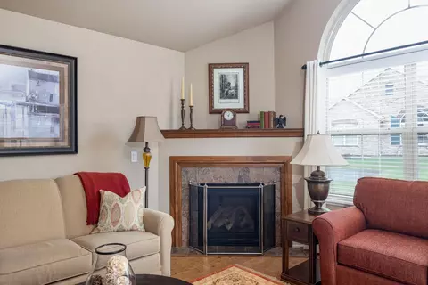 2402 E Tuscany Way #33, Appleton, WI 54913 photo 4