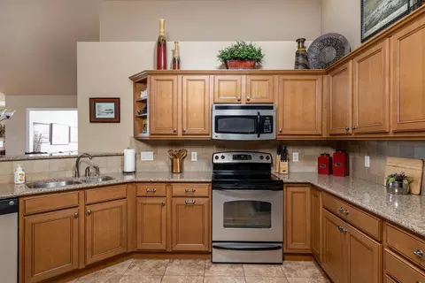 2402 E Tuscany Way #33, Appleton, WI 54913 photo 14