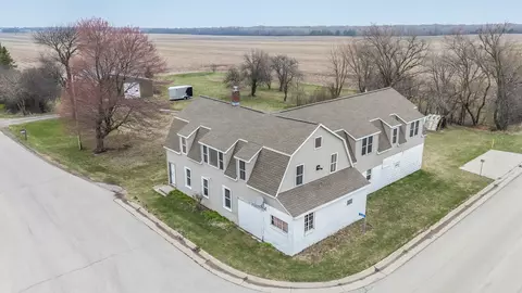 6303 County Rd T, Oshkosh, WI 54904