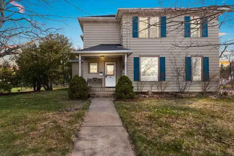 130 S 5th Ave, Sturgeon Bay, WI 54235
