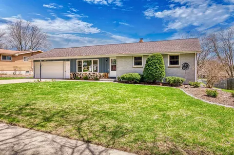 651 Sunnycrest St, Green Bay, WI 54302