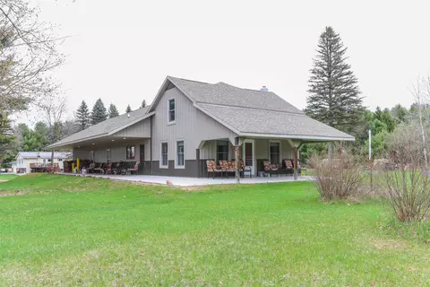 e2303 Aasen Road, Iola, WI 54945
