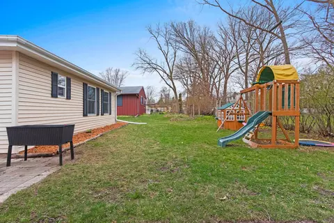 433 Memory Ct, Green Bay, WI 54301 photo 28
