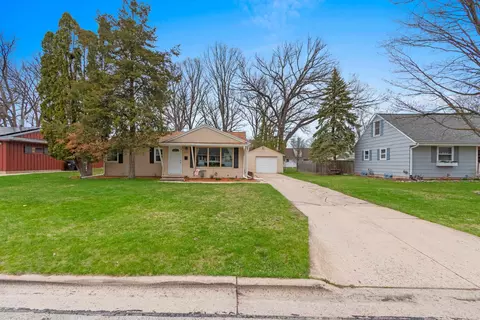 433 Memory Ct, Green Bay, WI 54301 photo 33