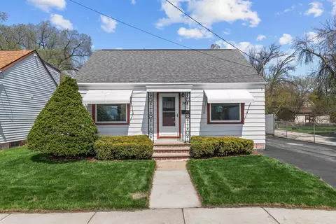 308 E Calumet St, Appleton, WI 54915