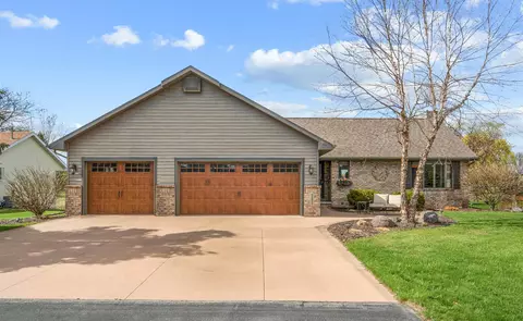 w4930 Sunset Lake Court, Sherwood, WI 54169