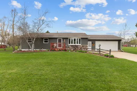 427 Sacramento St, Berlin, WI 54923