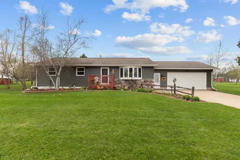 427 Sacramento St, Berlin, WI 54923