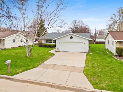 1120 E Mitchell Ave, Appleton, WI 54915 photo 3