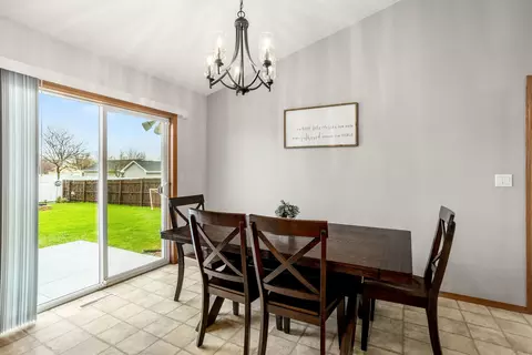 Dining - w5462 Red Clover Tr, Appleton, WI 54915 photo 1 of 3