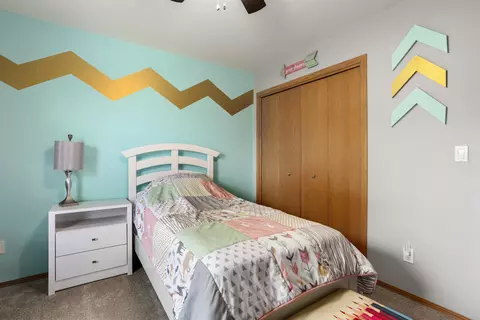 Bedroom - w5462 Red Clover Tr, Appleton, WI 54915 photo 7 of 7