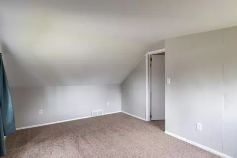 Bedroom - 2725 W Heather Ave, Appleton, WI 54914 photo 2 of 5
